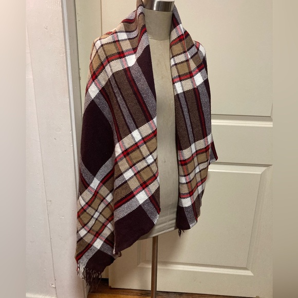 faribo Other - Faribo throw or Shaw Ruana